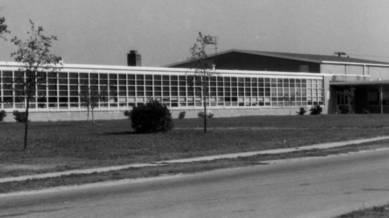 Black and white photograph of Cheney Elementary School taken in 1967.