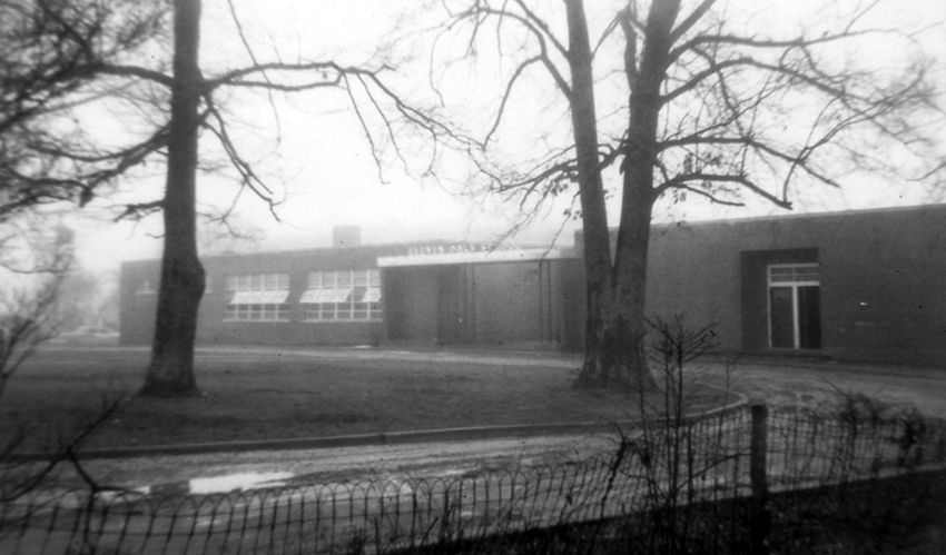 Eleven Oaks Elementary School in 1958