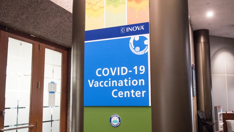 photo of sign at entrance to vaccine center