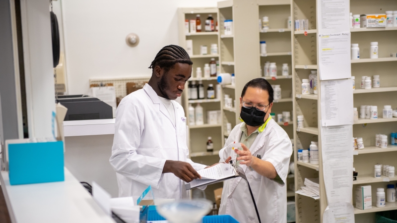 Pharmacy tech student working in a Giant Pharmacy. 